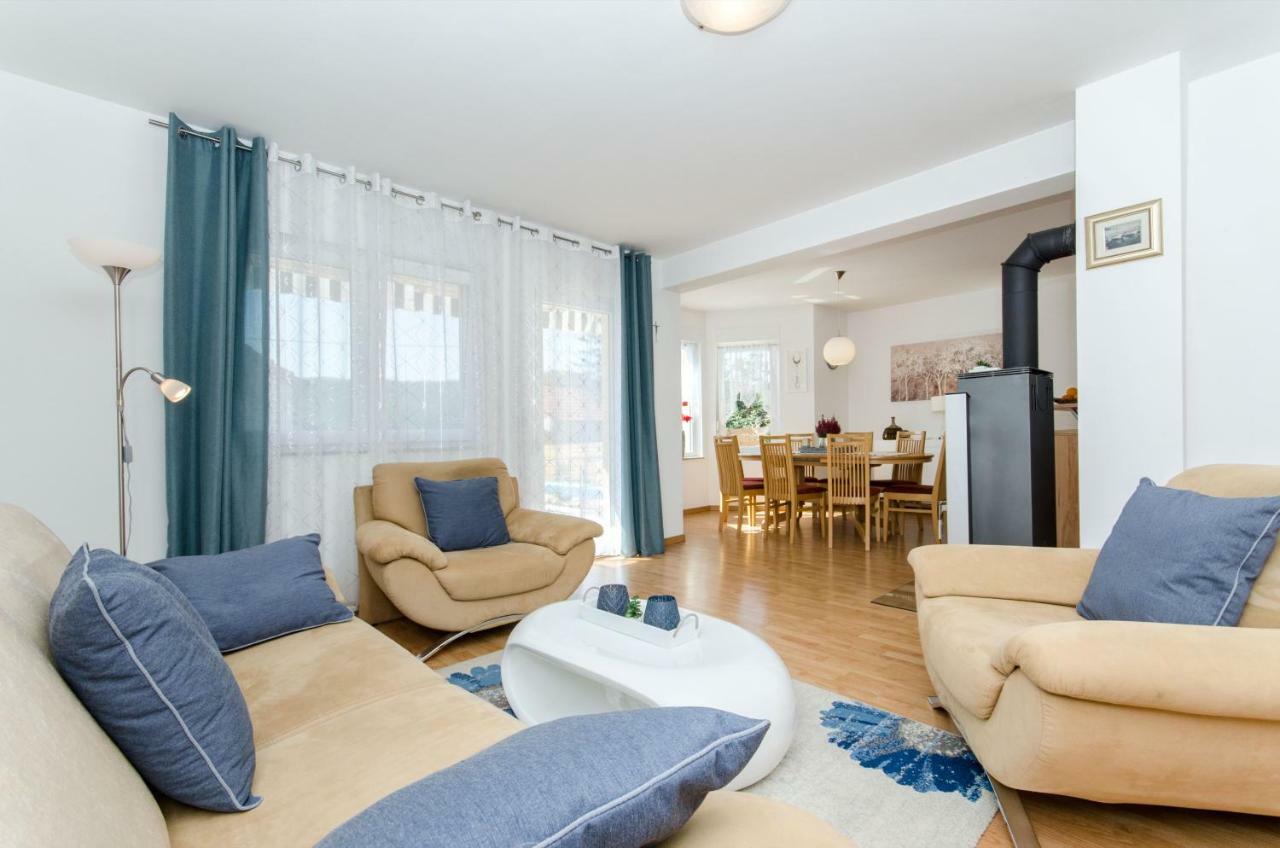Dalmatian Village Charm - Spacious Villa With Pool Near Trogir Primorski Dolac Экстерьер фото